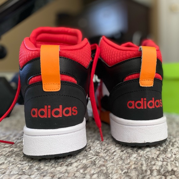 ADIDAS Neo Men’s Basketball Shoes (Size 9) - Picture 2 of 4